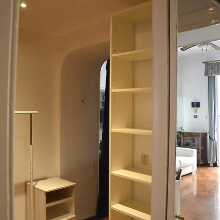Apartment Nelson's
