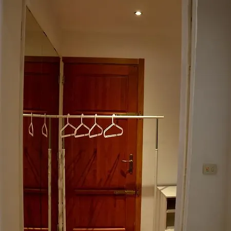 Apartment Nelson's *
